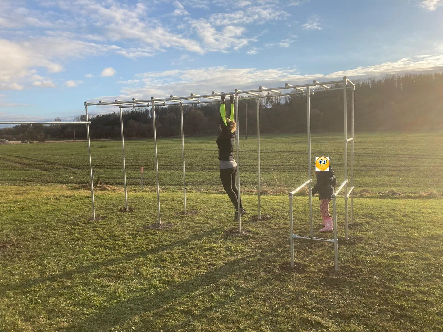 calisthenics, home gym, bodyweight training, functional training, crosstraining, ninja park, parkour, fitnessgerät, fitnessstudio zuhause, Dip Barren, Reckstange, Human Flagstange, Monkey Bar