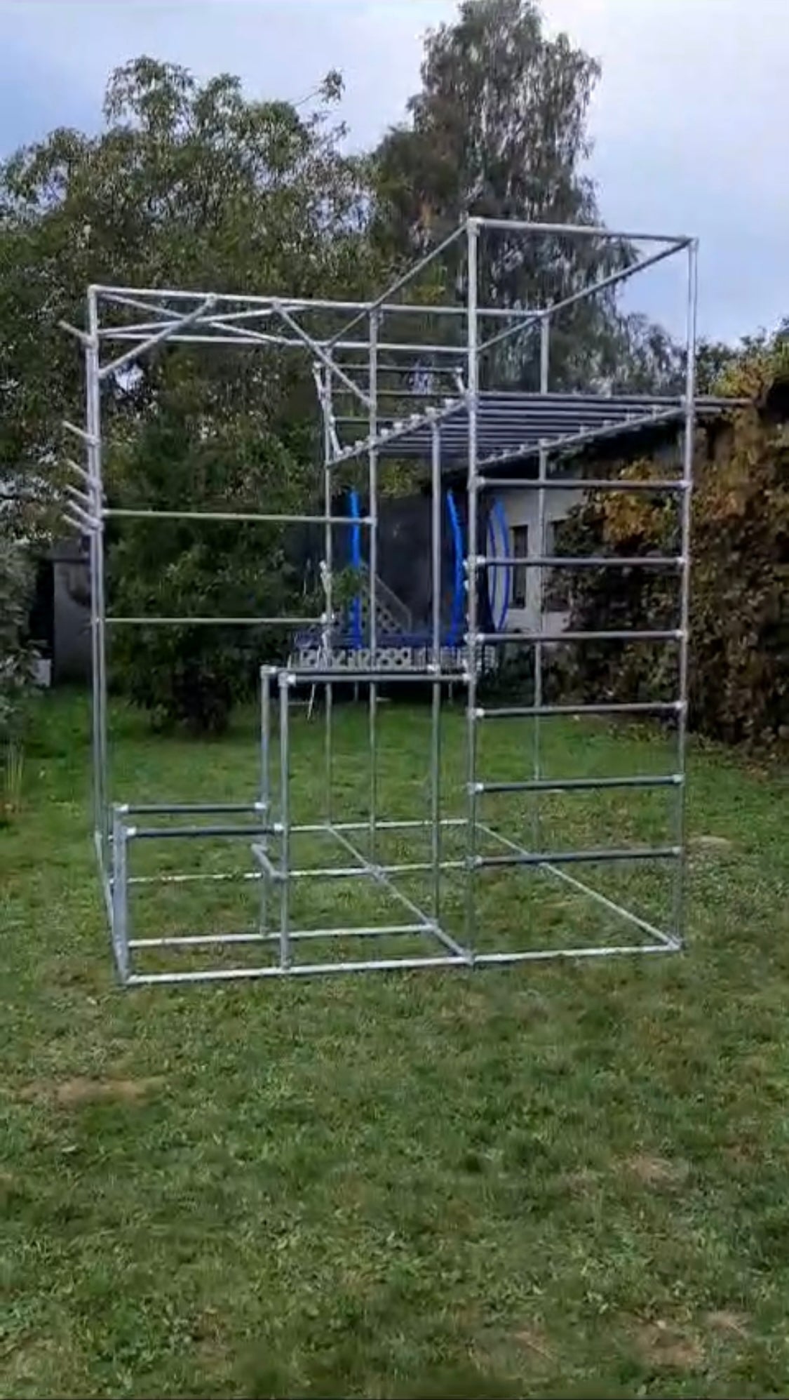 calisthenics, home gym, bodyweight training, functional training, crosstraining, ninja park, parkour, fitnessgerät, fitnessstudio zuhause, Dip Barren, Reckstange, Human Flagstange, Monkey Bar