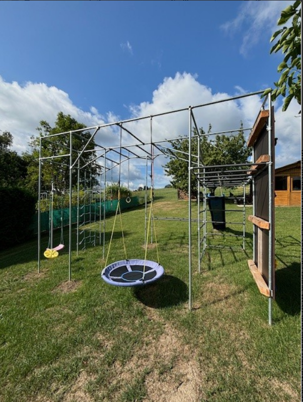 Cali-Cube-Maxi-Spielplatz-Klettergeruest