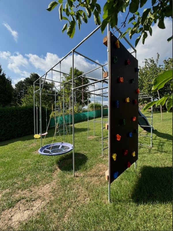 Cali-Cube-Maxi-Spielplatz-Klettergeruest